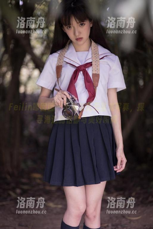 Feilin嗲囡囡-小果冻儿 Feilin嗲囡囡 - 小果冻儿无圣光写真,探寻海边的恬静与美好瞬间