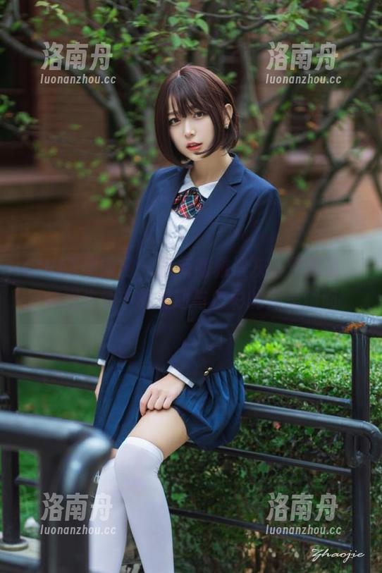 GIRLT果团网-陈雅漫 GIRLT果团网 - 最新陈雅漫灰丝作品集,捕捉生活中的灵动与色彩的完美瞬间