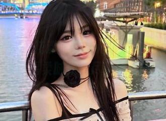 HuaYang花漾 – 最新心上可Flora图集：体验温柔时光，尽享青春魅力！