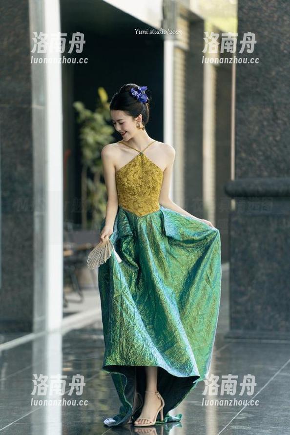 MiStar魅妍社-丽Yovi MiStar魅妍社 - 丽Yovi内衣写真精选图包:感受每一缕轻盈的性感