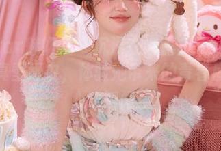 MiStar魅妍社 – 沉浸在娜露SelenaJK的写真壁纸中，体验她带来的青春魔力与心动瞬间！