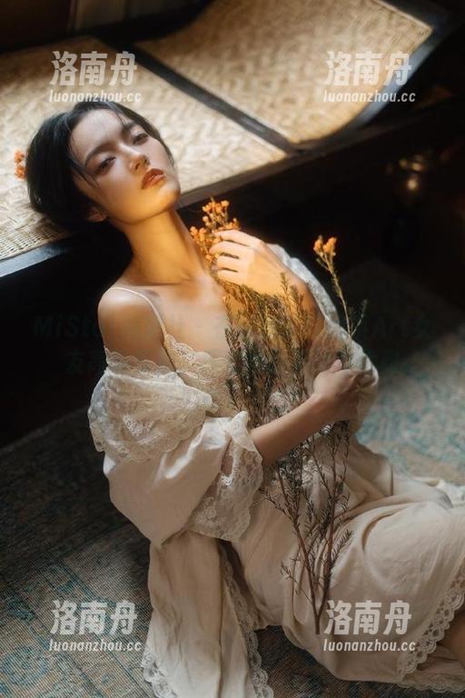MiStar魅妍社-陈思琪Art MiStar魅妍社 - 在线感受陈思琪Art女友高清写真,探索她的灵动与优雅