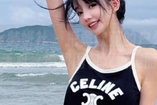 MiStar魅妍社 – 把黄歆苑的户外写真装进你的手机，原图图包双重美丽来袭！