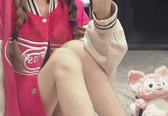 MiiTao蜜桃社 – 大胆揭秘！李颖诗学姐写真作品集中那些让人惊叹的瞬间！
