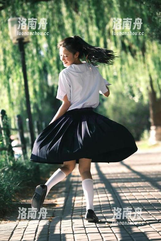 Pary摄影-小仪 Pary摄影 - 小仪温柔的艺术作品,套图中让人陶醉的瞬间,邀请你一起感受这份温情