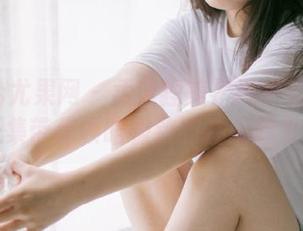 UGirls尤果网 – 孟狐狸美足风采合集：图集带你领略极致的性感魅力
