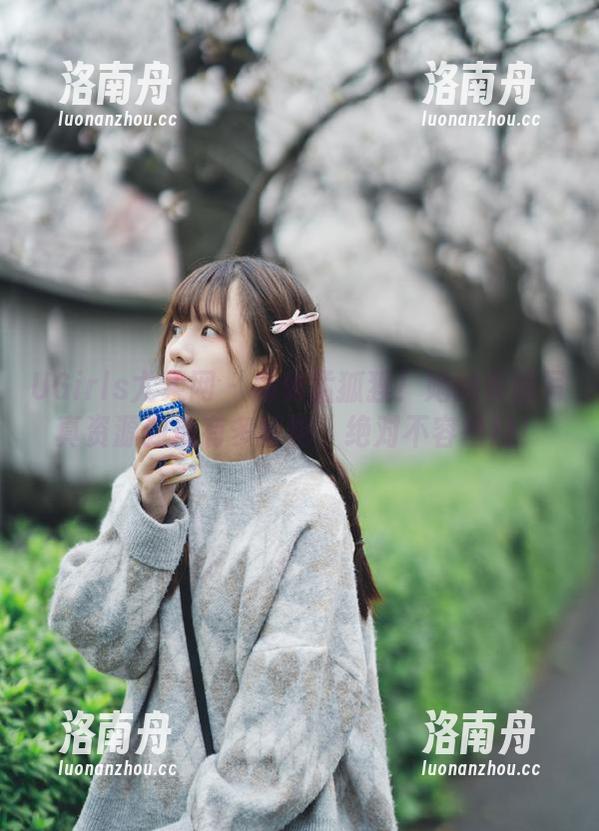 UGirls尤果网-孟狐狸 UGirls尤果网 - 揭秘孟狐狸!她的长腿写真资源到底有多惊艳,绝对不容错过!