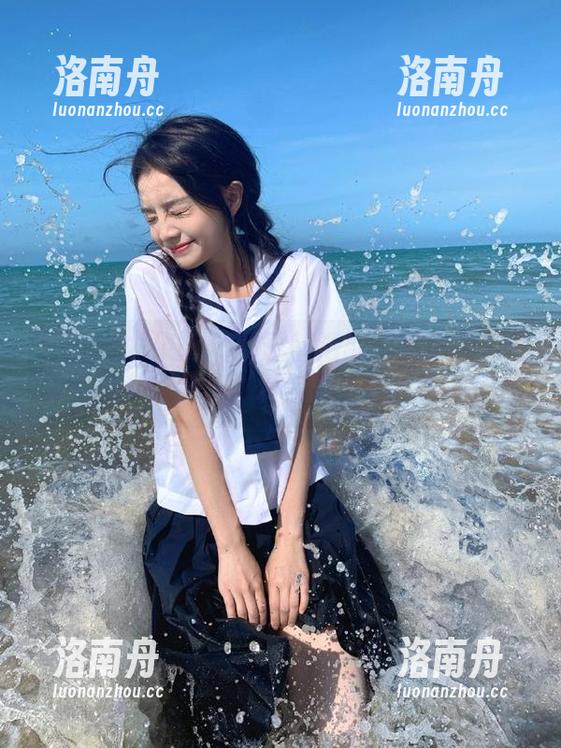 UGirls尤果网-方子萱 UGirls尤果网 - 方子萱浴缸写真原图:唯美瞬间,免费下载为你的灵感注入新能量