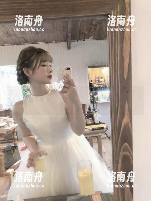 UGirls尤果网-艾小青 UGirls尤果网 - 艾小青私拍作品,黑纱与民国恋情的梦幻时光回溯