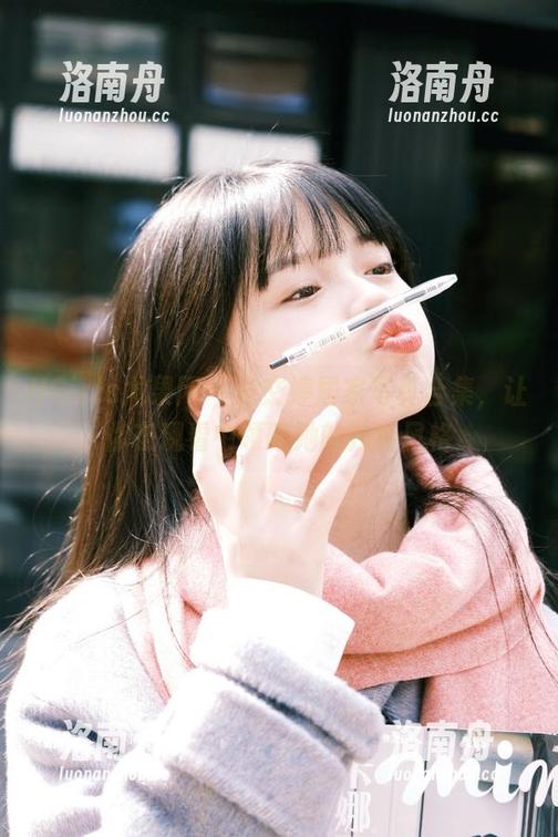 UGirls尤果网 - 许文婷居家写真合集，让你在观看中领略她的独特风格