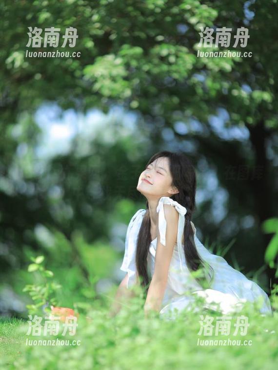 UGirls尤果网-金子熙 UGirls尤果网 - 金子熙夏日写真:在图库中寻找无尽的美好瞬间