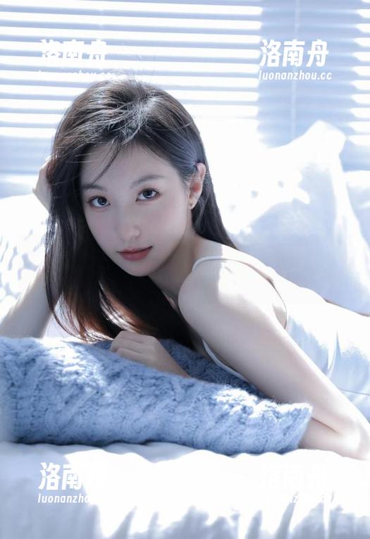 UXING优星馆-赵婉妮Wanni UXING优星馆 - 赏心悦目的赵婉妮Wanni私拍原图,妹妹的美丽如春花般绽放