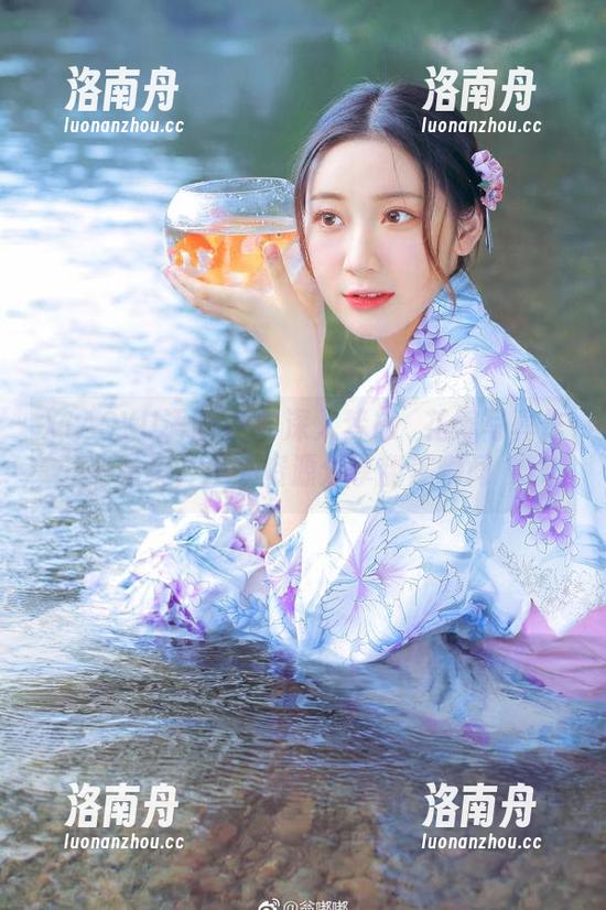 XIAOYU语画界-梦心玥 XIAOYU语画界 - 深入梦心玥花嫁写真作品集,独家资源分享甜美瞬间