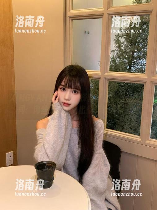 XINGYAN星颜社-可蕊娜 XINGYAN星颜社 - 探索可蕊娜的私人空间:肉丝美图闪耀出别样的清新之感