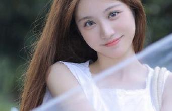 Xiuren秀人网 – Egg尤妮丝黑白写真魅力无穷，值得一看的精美图包等你来解锁！