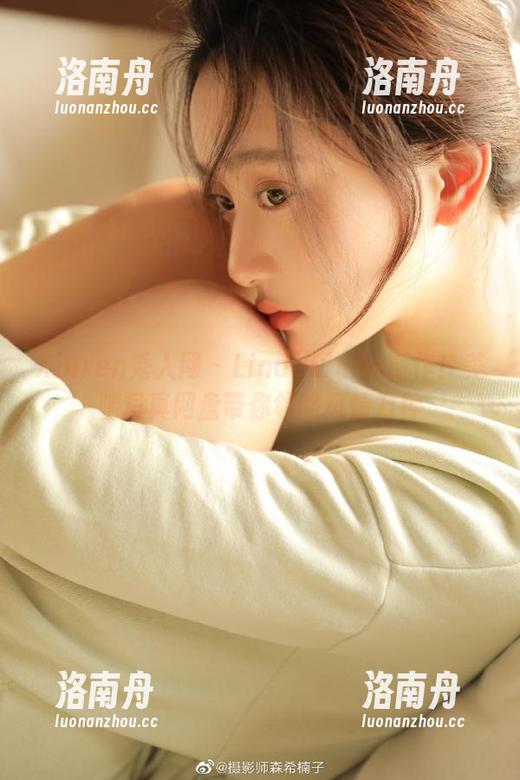 Xiuren秀人网-LindaLinda Xiuren秀人网 - LindaLinda新作!美腿写真网盘带你领略风情万种