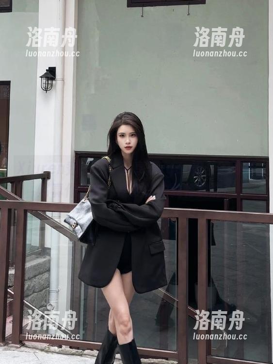 Xiuren秀人网-Sugar梁莹 Xiuren秀人网 - 分享Sugar梁莹的可爱写真作品集,感受她的独特韵味!