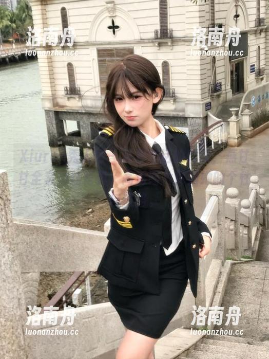 Xiuren秀人网 - 精致生活的代表，燕甘甘全套肉丝写真，高清图片尽显她的个性与风格。