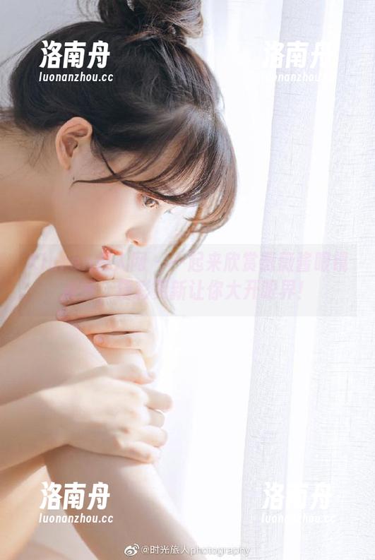 Xiuren秀人网-薇薇酱 Xiuren秀人网 - 一起来欣赏薇薇酱眼镜美图,精彩更新让你大开眼界!