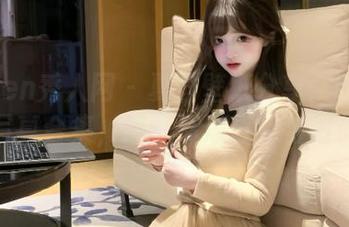 Xiuren秀人网 – 夏日壁纸分享：陈小喵泳装写真合集，尽享清凉旋律与时尚气息