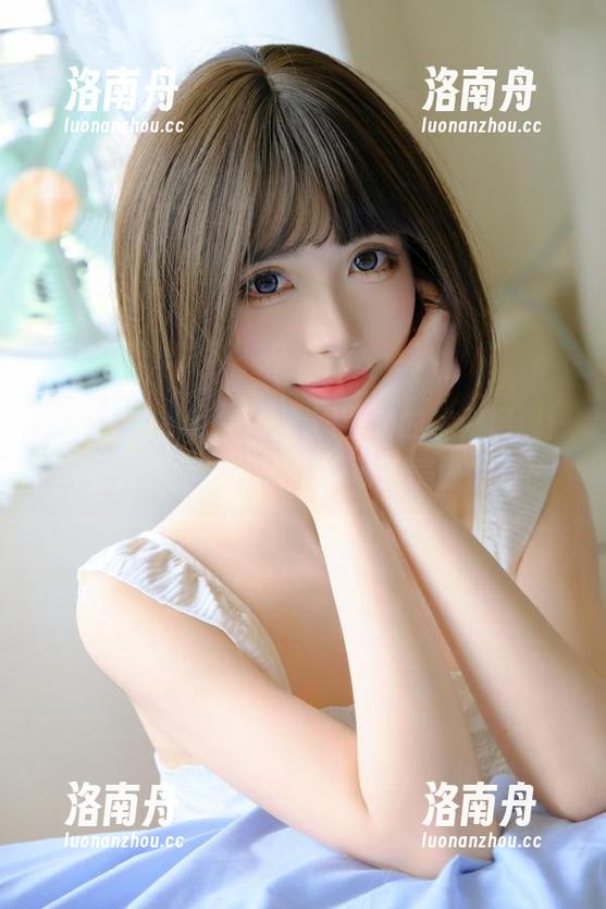 beautyleg-Lynn beautyleg - Lynn职业装的优雅展现:网盘合集,带你发现职场的美丽侧面!