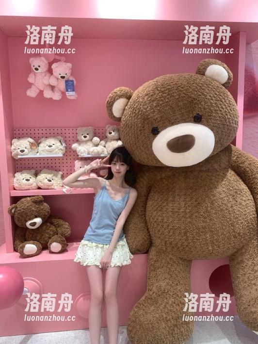 beautyleg-Morning beautyleg - Morning的皮衣写真作品集分享,让你的冬季搭配灵感不断涌现