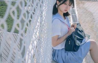 beautyleg – 无需花费，下载Xin的美腿图册，尽享极致美感，我的秘密武器！