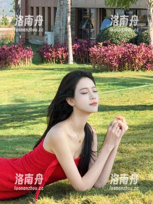 beautyleg-简晓育 beautyleg - 简晓育内衣作品:细腻原图揭示私房写真中的隐秘之美