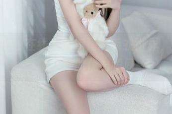 pans – 在线发现淘淘的毛衣世界，高清捕捉她的优雅瞬间
