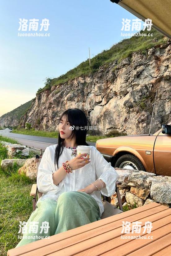七月喵子 发现七月喵子的夏天作品,让你的图库充满热情与生机