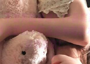 微密圈 – 不爱笑的赛琳5.17嘉宾系列写真原图，精美壁纸带你走进她的艺术世界，尽情欣赏！