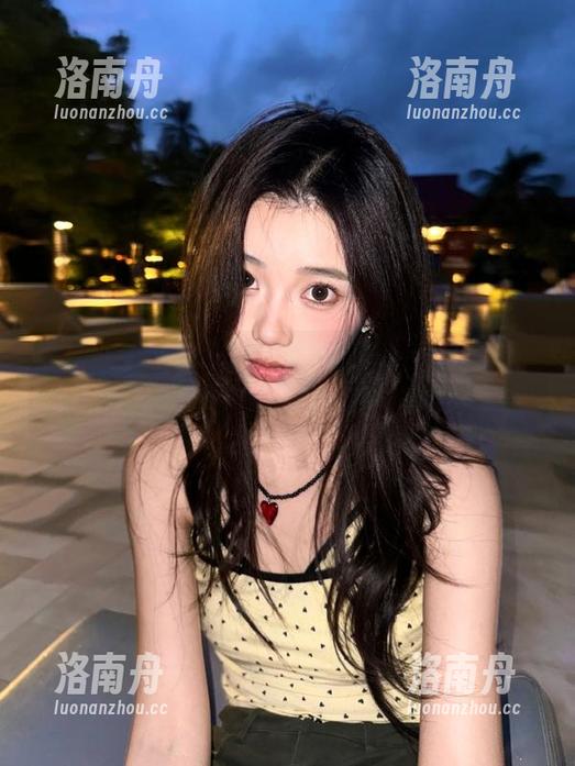 丽柜-雪糕 丽柜 - 打开雪糕的圣诞宝盒——感受每一张美图背后的故事和图包魅力