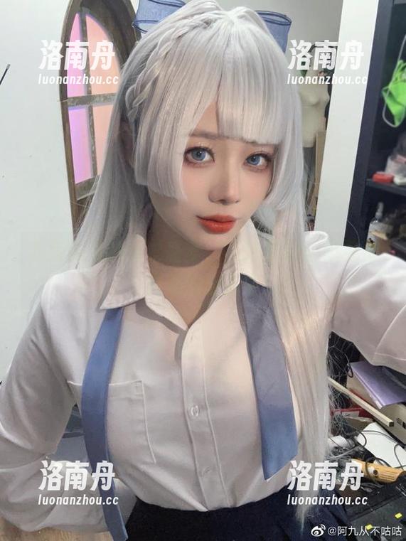 九言镂空的视觉盛宴，高清原图让你沉浸在美的旋律中