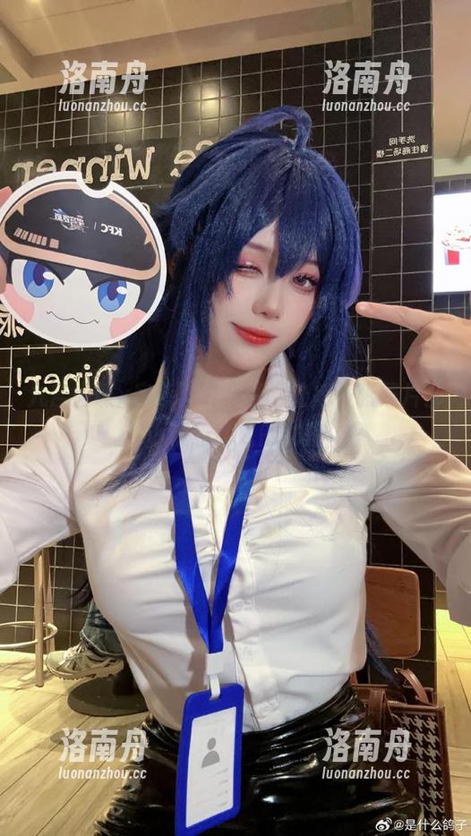 九言 九言间谍x家族写真合集,让每一张照片都诉说着动人的秘密