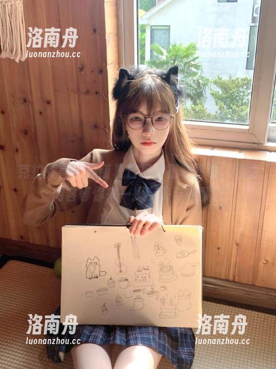 克拉女神-嘉萌 克拉女神 - 嘉萌夏日写真福利图包,精品内容等你来一探究竟与收藏!