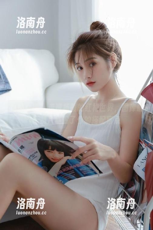 克拉女神-杨暖 克拉女神 - 走进杨暖的红裙世界,图库最新照片暴露了你的搭配盲点