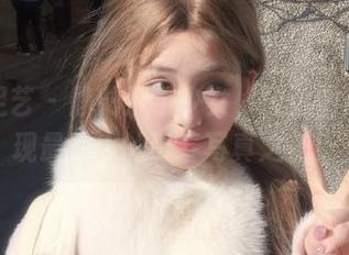 南国足艺 – 静儿携手少女，精选图库中呈现最动人的青春写真之美！