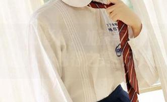 喵糖映画精致影像：加藤惠礼服写真套图，展现女性独特之美与无尽魅力