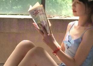 嗲囡囡 – 火辣天台下，流氓小巫女的全套写真让你无法自拔的诱惑