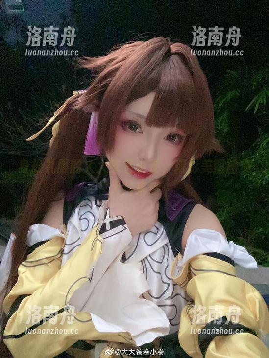 大大卷卷小卷 身披礼服的大大卷卷小卷,精彩美图图集大片来袭