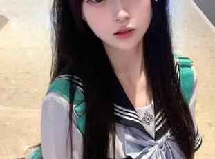 微密圈 – 奶宝妹纸油亮写真合集：无圣光之美，探索她的幻想与现实之旅