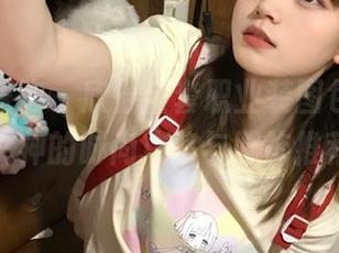 学妹加速跑 – 欣怡全套职业装图包，职场女神的时尚攻略与服饰推荐