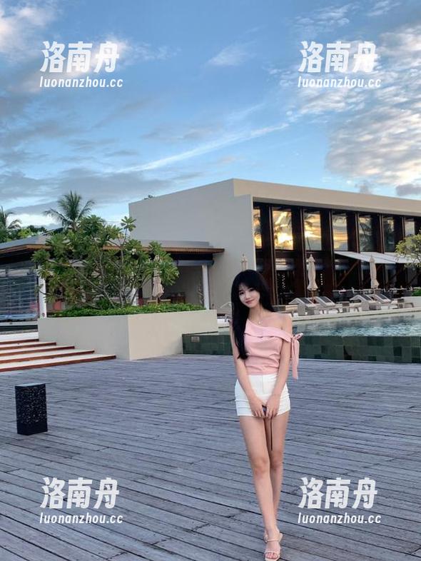 微密圈 - 家有水墨老师的居家写真，让你轻松下载美图提升生活品味