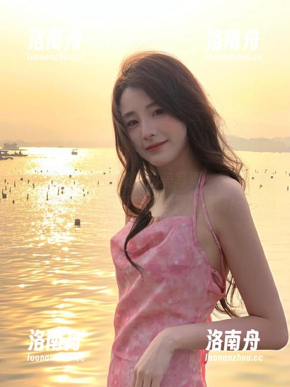 小玉吃果冻 微密圈 - 小玉吃果冻甜美写真,男友视觉图集让你感受二人世界的温馨!