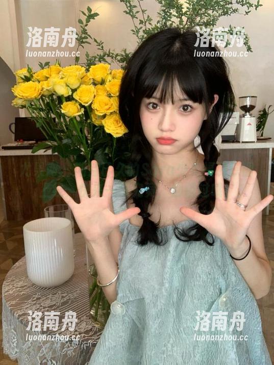 尤果网 - 期待已久的Sara少女福利原图上线，快来一探究竟，别错过哦！