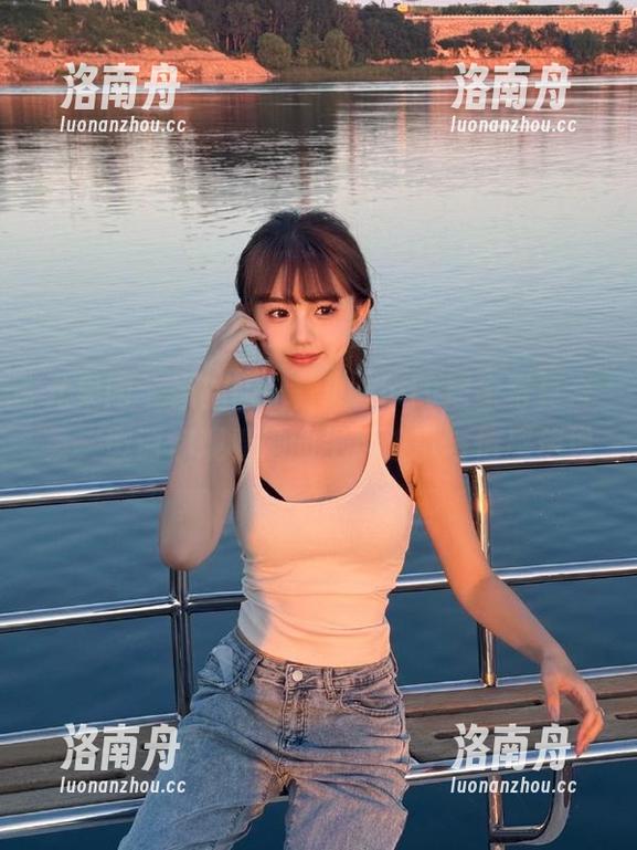 尤果网-Wendy 尤果网 - 家的印记:Wendy居家写真合集,邀请你观看她的生活故事与情感传递