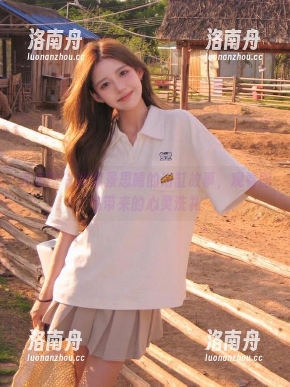 尤果网-景思晴 尤果网 - 探索景思晴的浴缸故事,观看图包带来的心灵洗礼