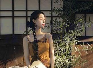 尤果网 – 清新可人的王幼贞校服写真合集下载，让你的桌面焕然一新