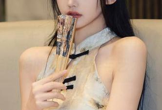 尤果网 – 最新贝拉美足图包精彩亮相，带你走进她的美丽世界与艺术之旅！