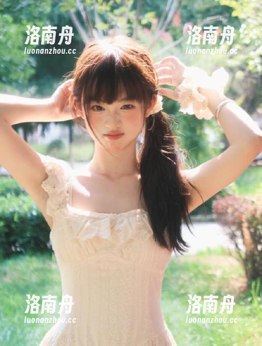 尤果网-黛斯羽 尤果网 - 深入黛斯羽护士图集:每一张照片背后都藏着动人的故事
